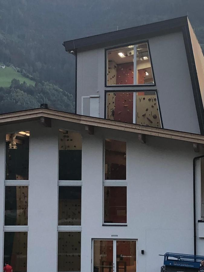 Camping Zillerglückhütte - 5 Sterne Aufenfeld